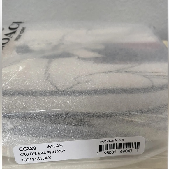 Coach Disney Cruella Crossbody Bag NWT Still in plastic - Picture 7 of 7